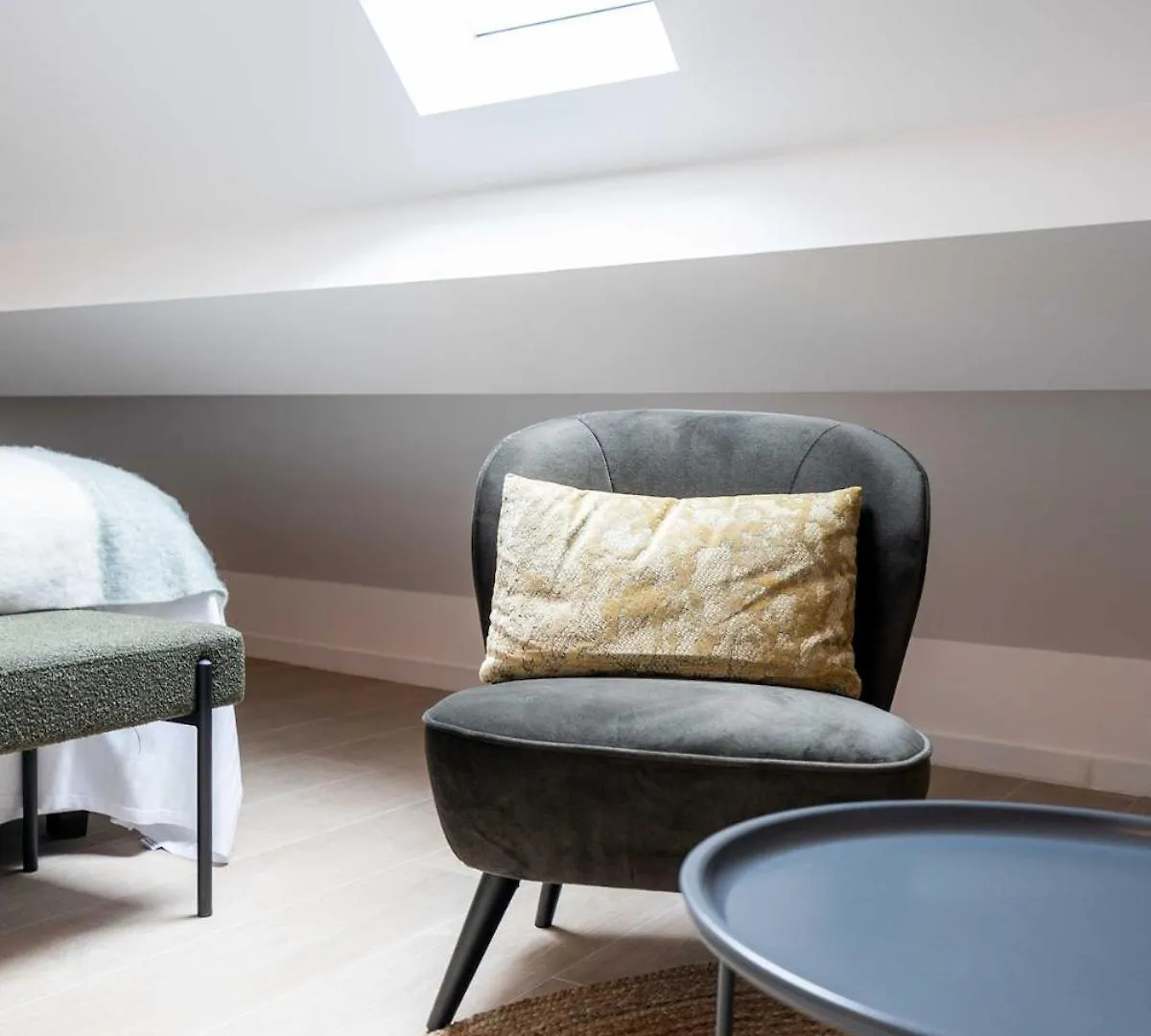 Apartment Stylish Duplex For 8 In Central Antwerp